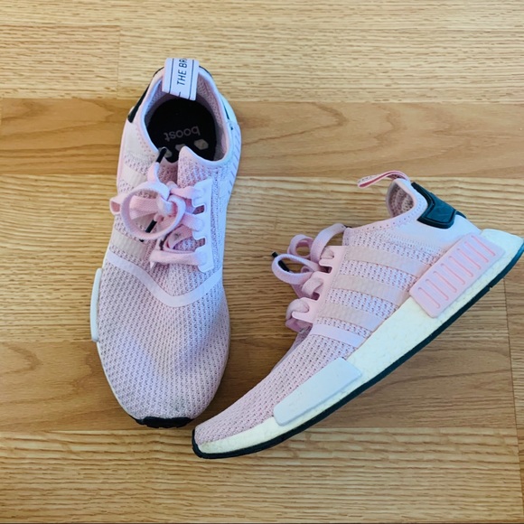 nmd r1 clear pink